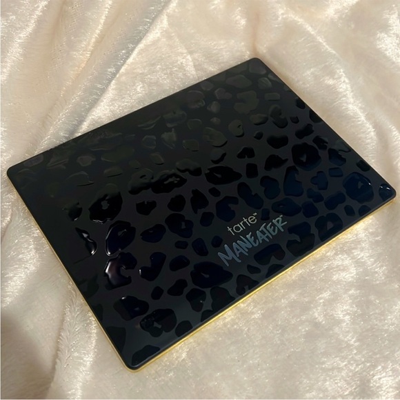 Tarte Maneater After Dark Eyeshadow Palette - Picture 3 of 6